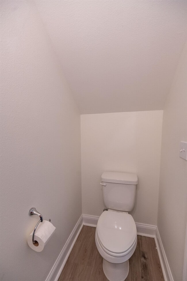 Building Photo - 1358 Landon Hills Dr