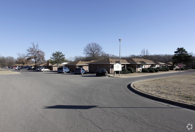 Building Photo - Madison Village Apartments