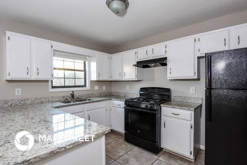 Building Photo - 7055 Sand Wedge Cir