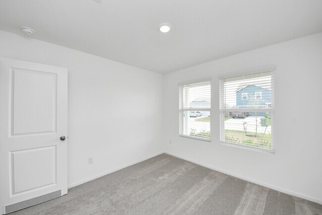 Building Photo - 25415 Birch St