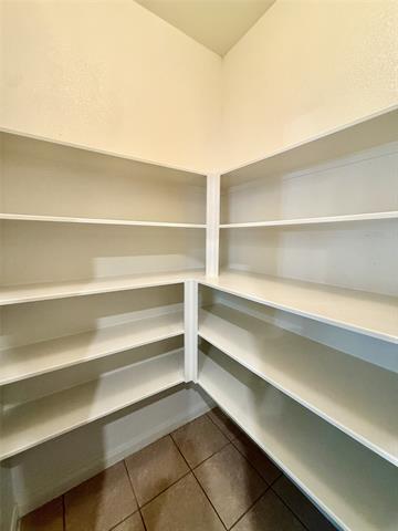 Building Photo - 205 Oriole Dr