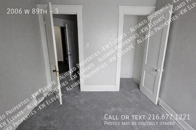 Building Photo - 2006 w 89th-3