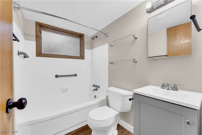Building Photo - 3460 Hetzel Dr