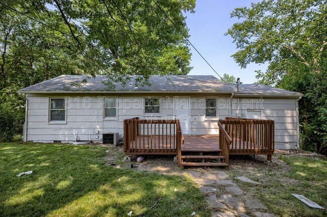 Building Photo - 10009 Hardesty Ave