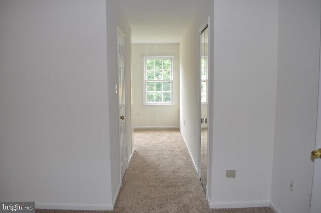 Building Photo - 2109 Falling Creek Rd