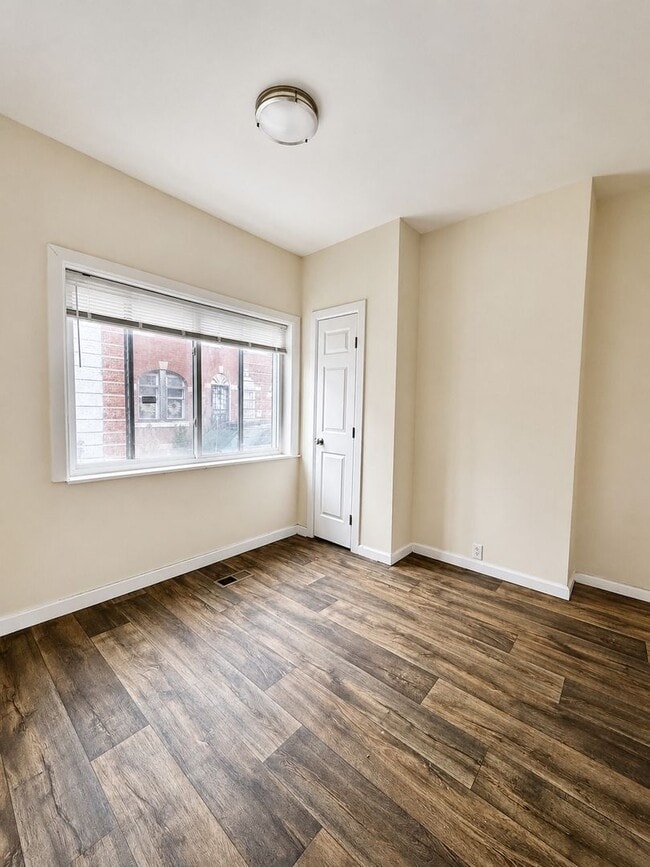 Building Photo - 3104 Hartville St