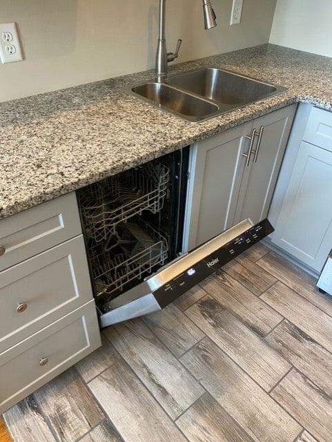 Building Photo - 5 S Center St