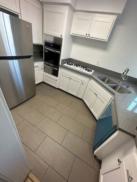 Interior Photo - Live The  Beverly Hills Lifestyle Today