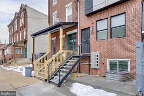 Building Photo - 927 N 42nd St