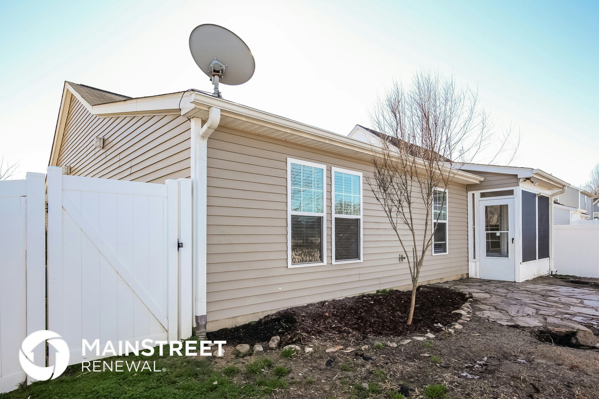 Building Photo - 5783 Misty Hill Cir