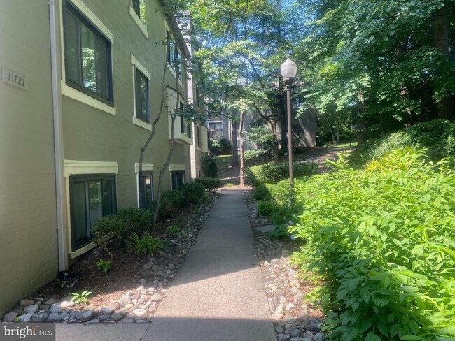 Building Photo - 11723 Karbon Hill Ct