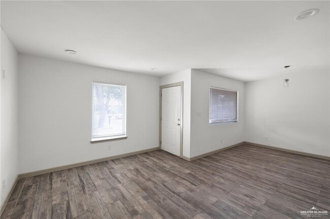 Building Photo - 2120 Grambling Ave