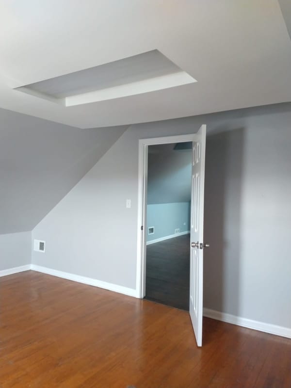 Building Photo - 2407 S Drake Ave