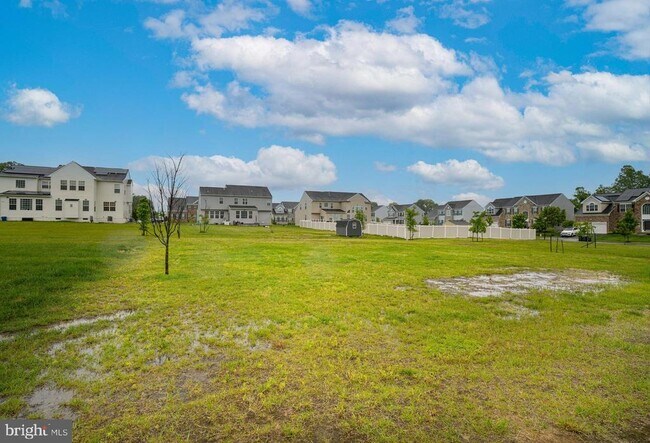 Building Photo - 5014 Sir Lucas Ln