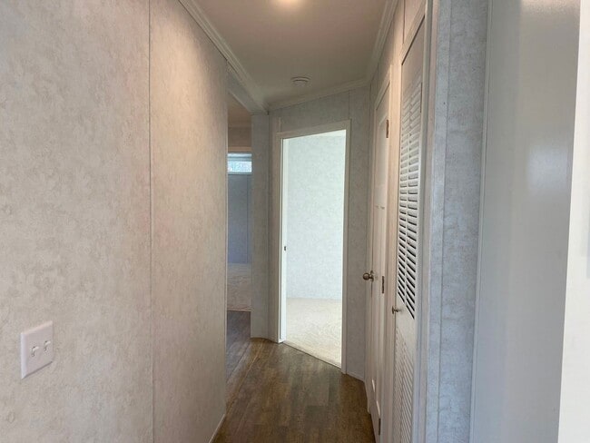 Building Photo - 135 Church Rd