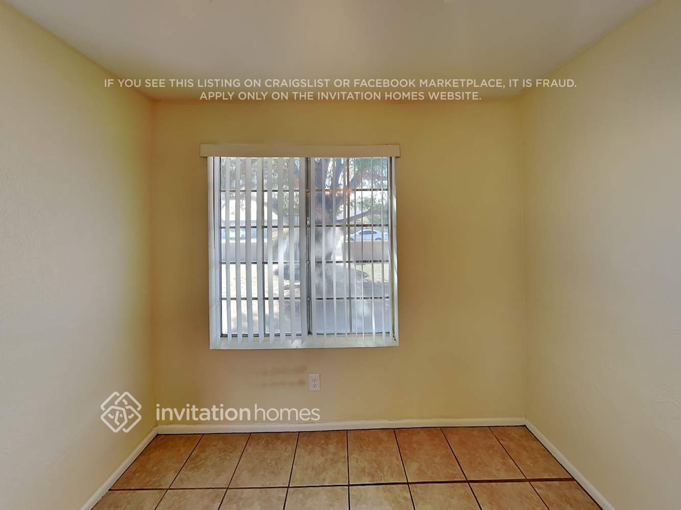 Building Photo - 8008 W Mescal St