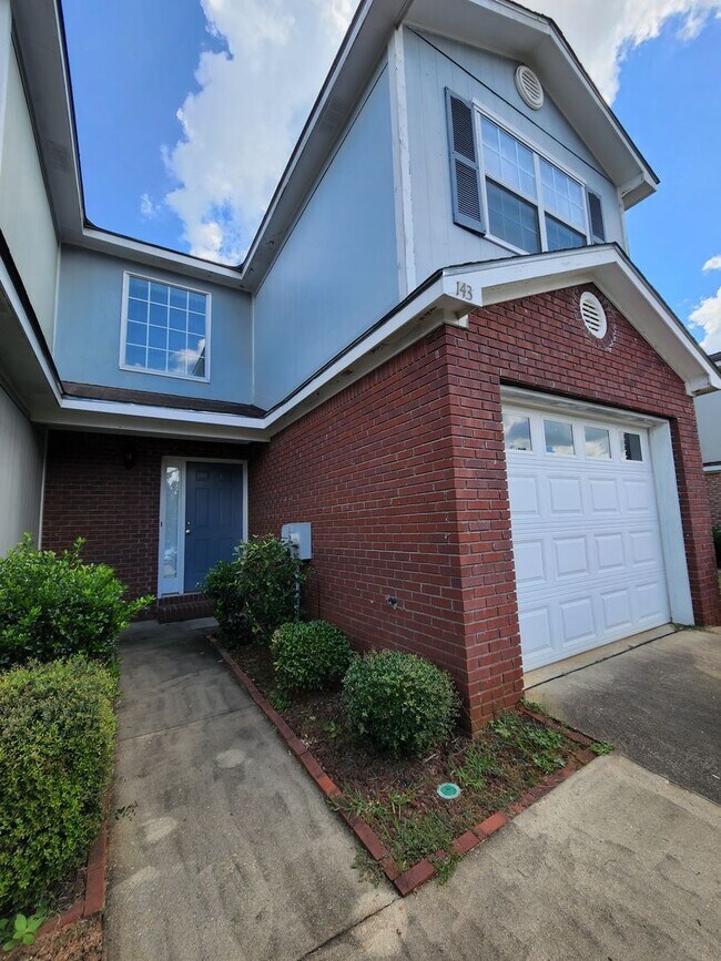 Building Photo - 143 S Spring View Dr