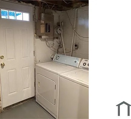 Building Photo - 2 bedrooms 2 bathrooms