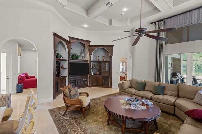Building Photo - 10058 El Caballo Ct
