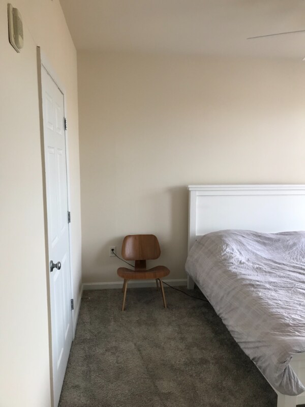 Building Photo - 22581 Lost Creek Terrace