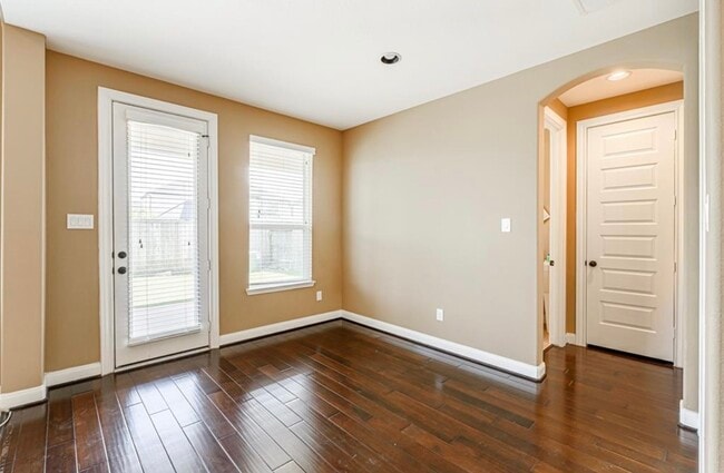 Building Photo - 4607 Rockton Hills Ln
