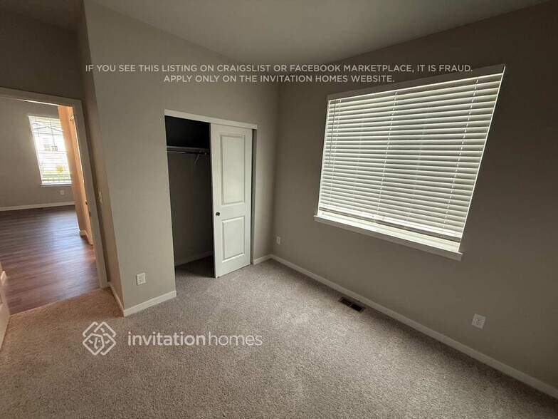 Building Photo - 4410 Trader St