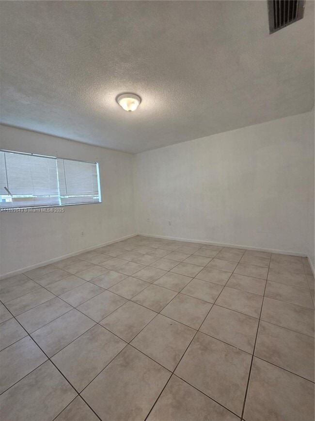 Building Photo - 799 NW 107th St