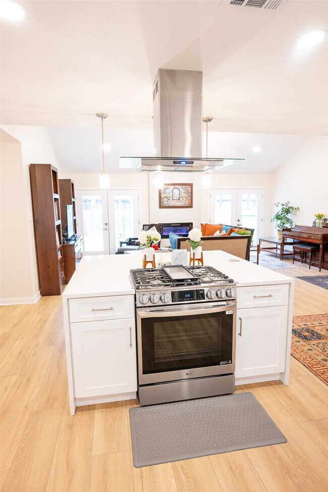 Building Photo - 42 S Waxberry Rd