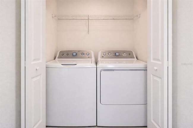 Building Photo - 7436 Stone Crk Trl