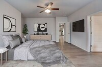 Building Photo - Modern 4BR Craftsman in The Heights – $500...