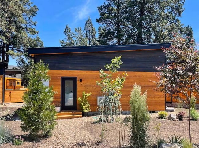 Building Photo - 61304 SE Wizard Ln