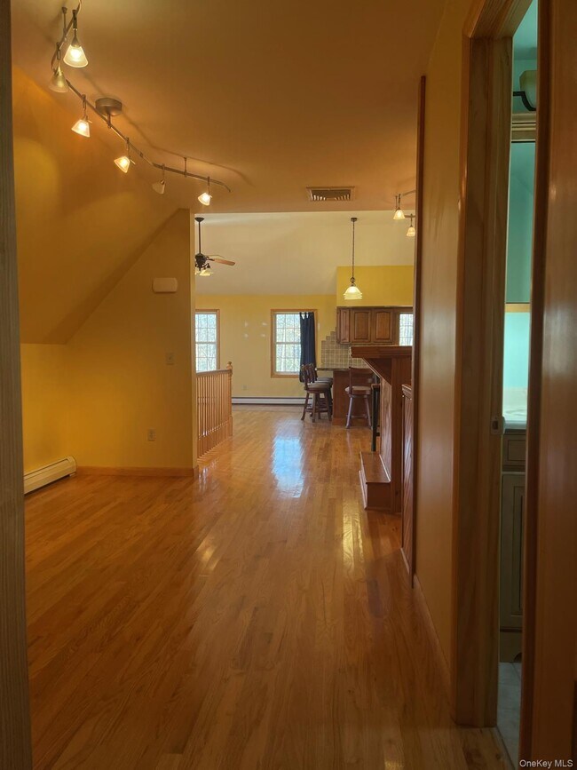 Building Photo - 1055 Bruynswick Rd
