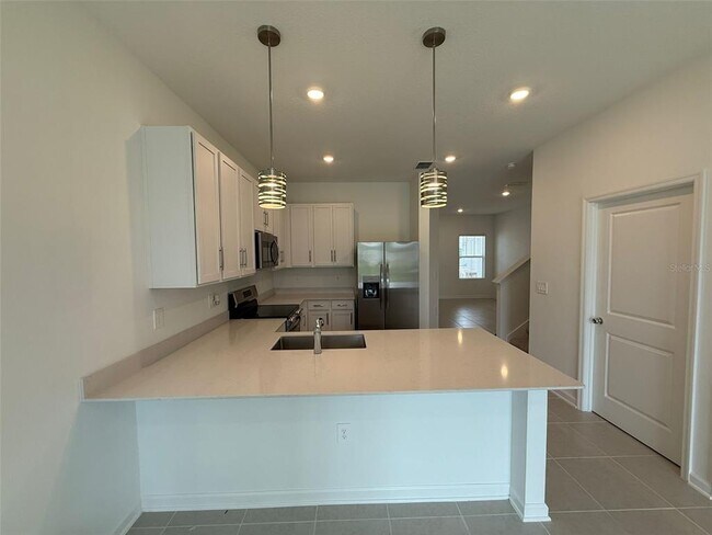 Building Photo - 2691 Skyline Lp