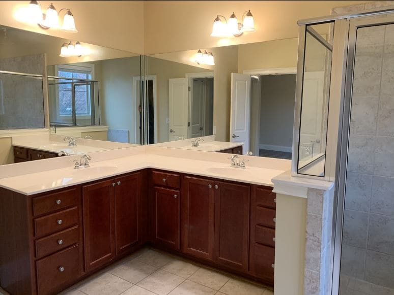 Building Photo - 817 Perennial Dr
