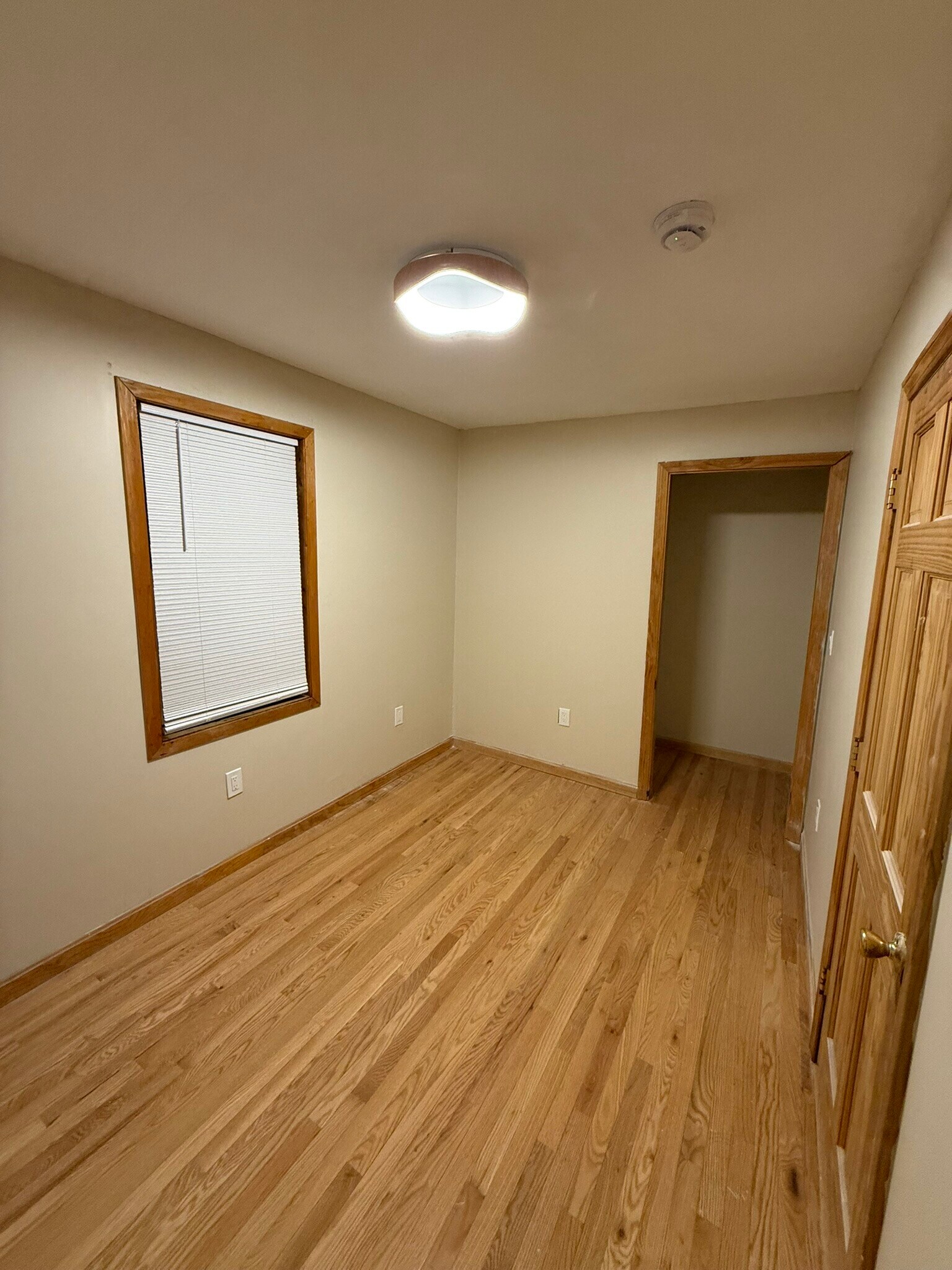 Building Photo - 287 Bacon St