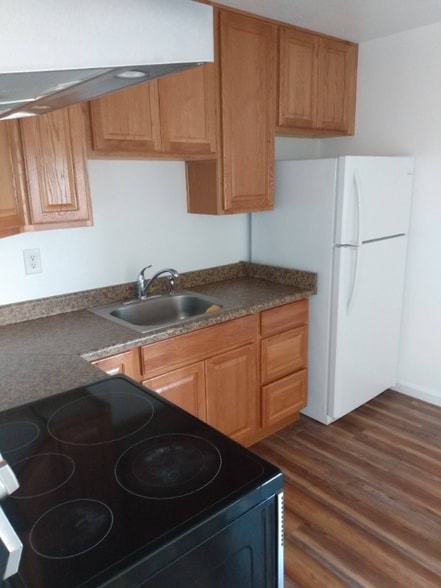 Building Photo - 257 East Ave