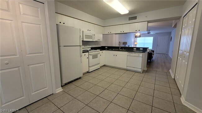 Building Photo - 25747 Lake Amelia Way