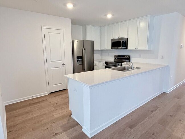 Building Photo - 5406 Horizons Edge Ln
