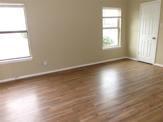 Building Photo - 16315 Morning Quail Ct