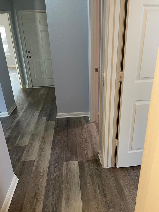 Building Photo - 7440 Montezuma St