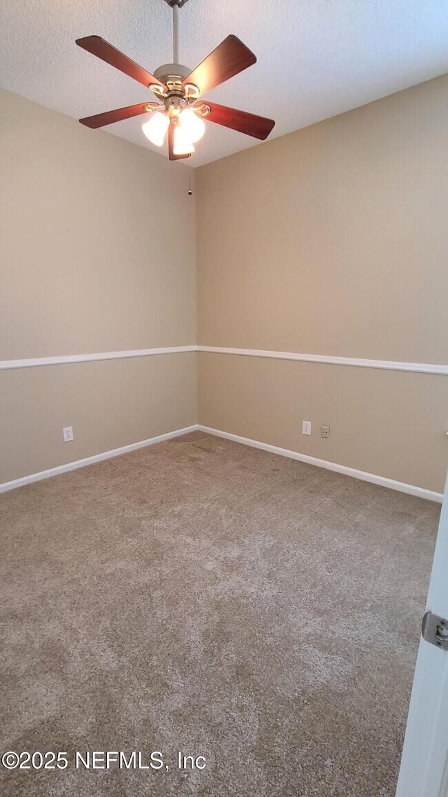 Building Photo - 1808 Shady Grove Ln
