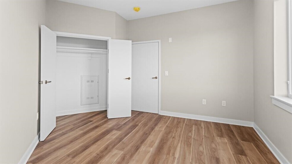 Building Photo - 475 Communipaw Ave