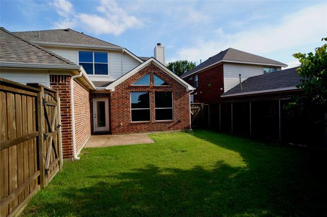 Building Photo - 9304 Clearview Dr