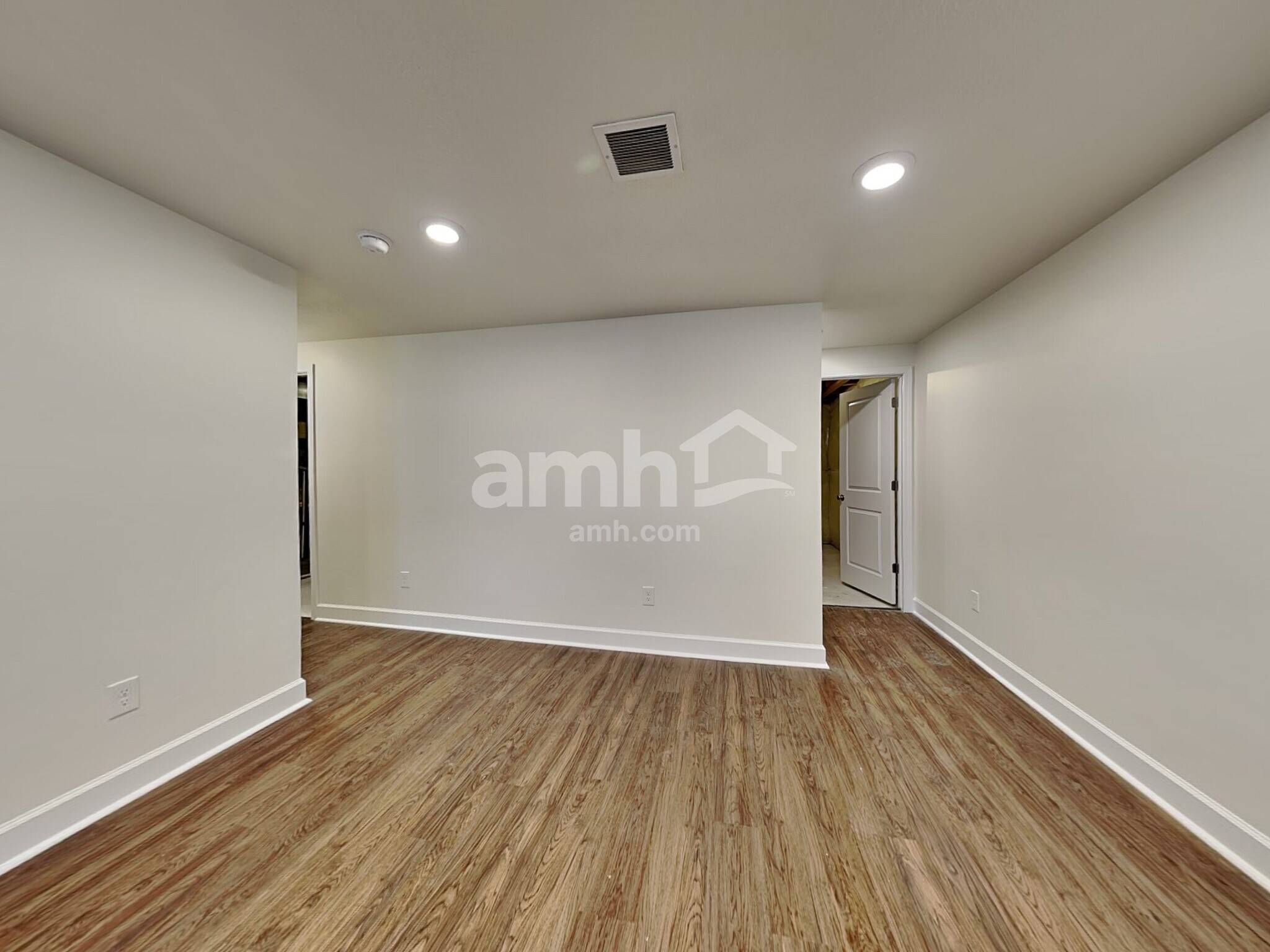 Building Photo - 4449 N Morgan Way