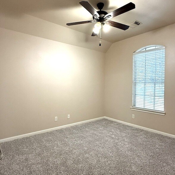 Building Photo - 7107 Dove Hollow Ct