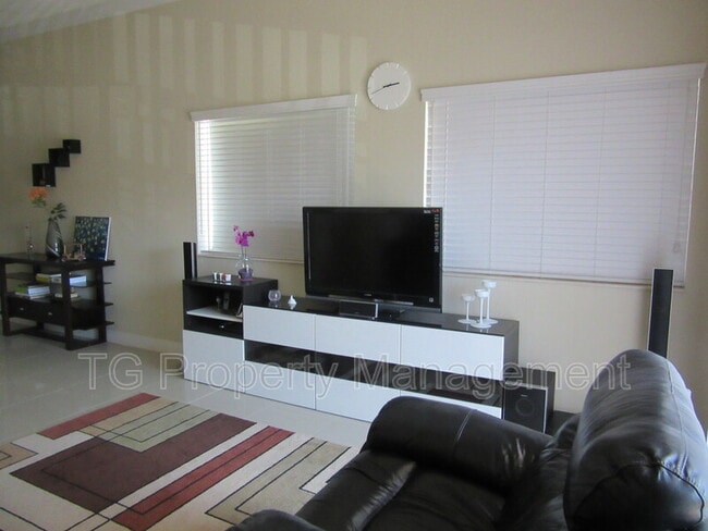 Building Photo - 9745 Touchton Rd