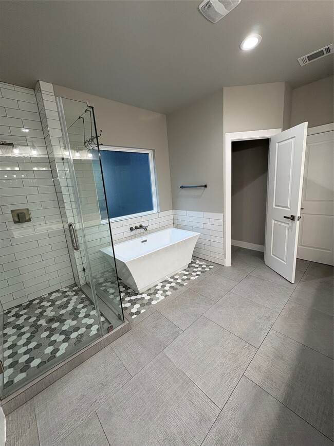 Building Photo - 3732 Seabrook St