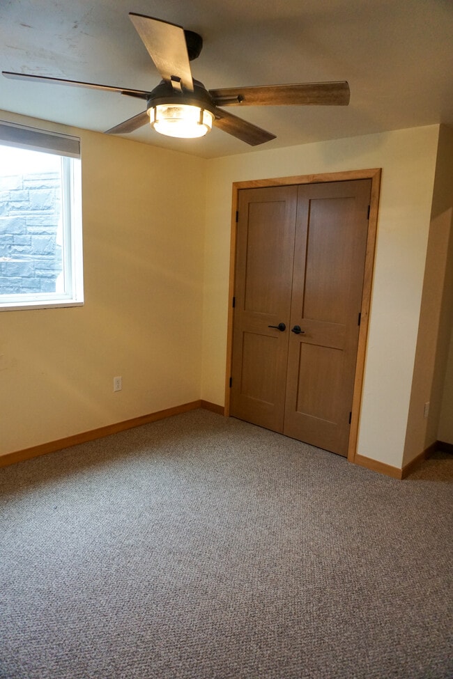 Building Photo - 2682 Princeton Dr