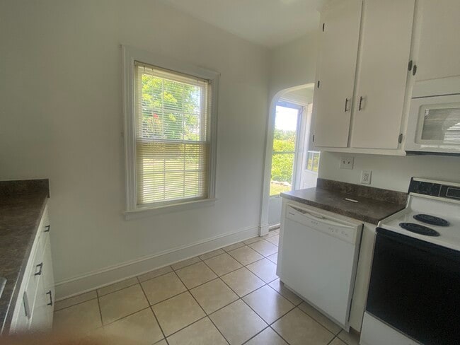 From Kitchen to backdoor - 418 W Main St
