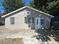Building Photo - 10 S Yorktown Ave